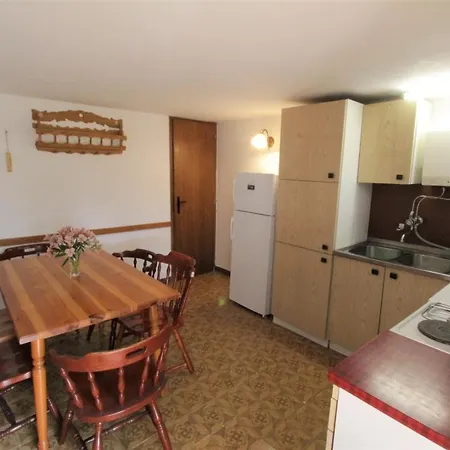 House Vilma بيت للعطل سافودغيا